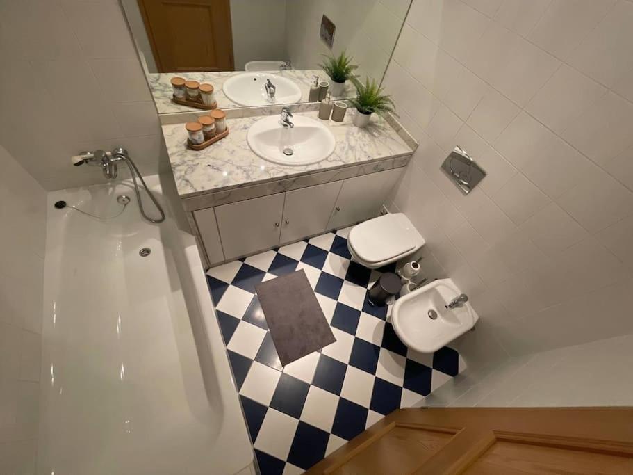 House Of Grace Charm Apartment Santana  Bagian luar foto